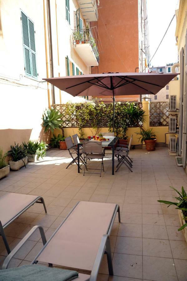 Giardino In Citta; Centralissimo Sanremo Eksteriør billede